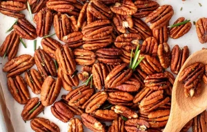 hạt hồ đào là gì ? Các bài thuốc với quả hồ đào