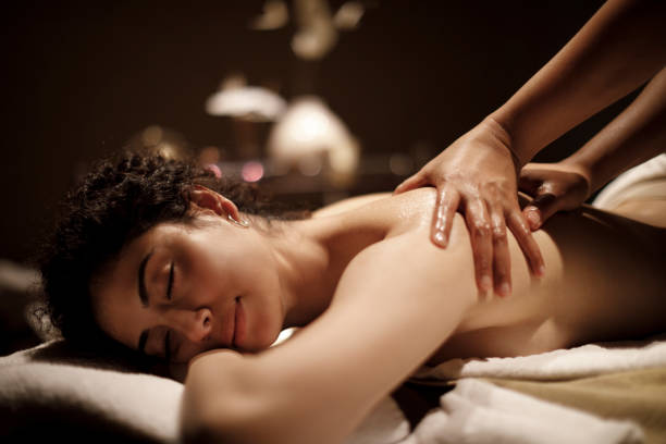 the-nao-la-massage-body-10-tac-dung-cua-massage