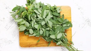 Rau ngót không nên ăn với gì?