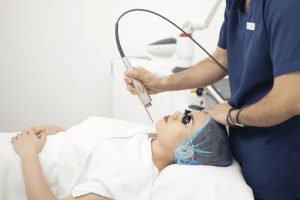 Máy laser có tác dụng gì trong việc chăm sóc da thẩm mỹ làm đẹp