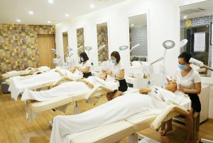 Những khó khăn và thuận lợi khi theo học nghề spa, bạn cần biết